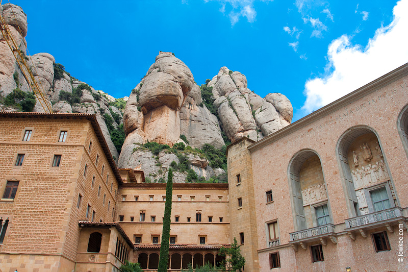 Что делать в Монастыре Монсеррат (Monasterio de Montserrat)?